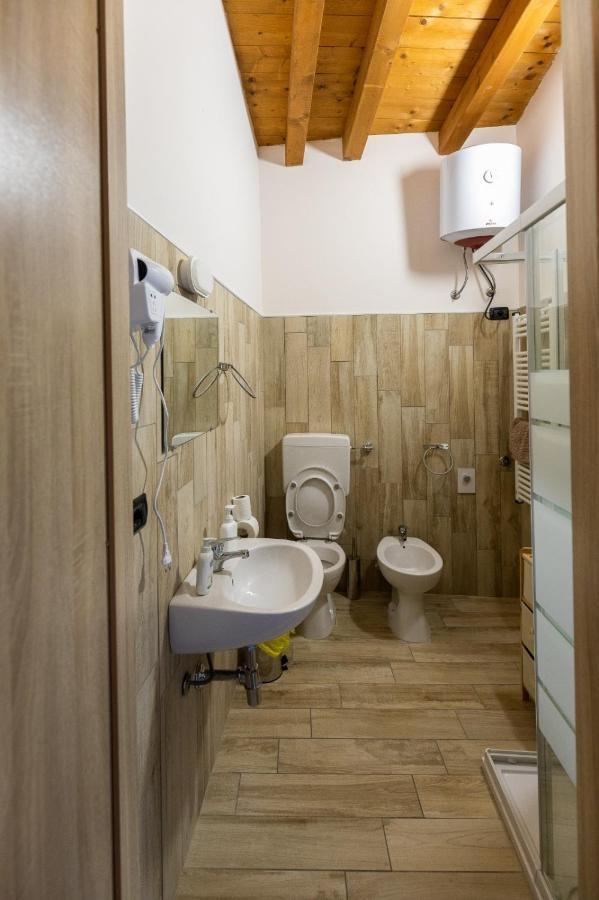 Angolo Nascosto Apartments San Fiorano المظهر الخارجي الصورة